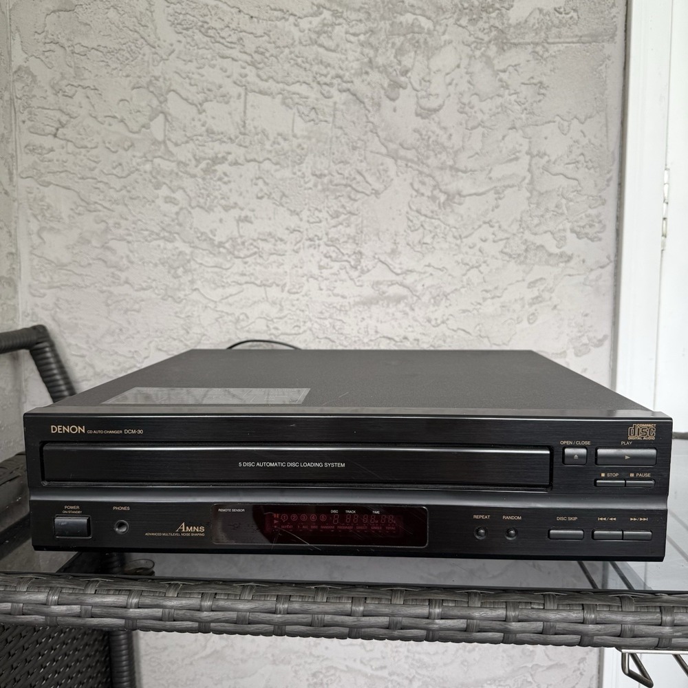 Denon‎ DCM-30 CD Player 5 Disc Changer No Remote - Tested and Working